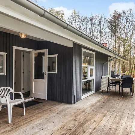 Feriehus 3 Bedroom Lovely In *