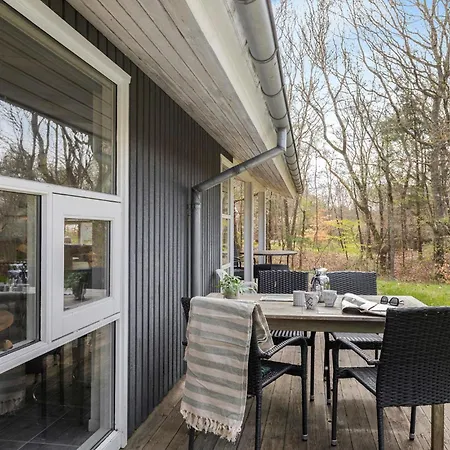 Feriehus 3 Bedroom Lovely In Glesborg
